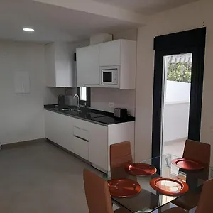  Appartamento New In The Center-terrace & Free Parking